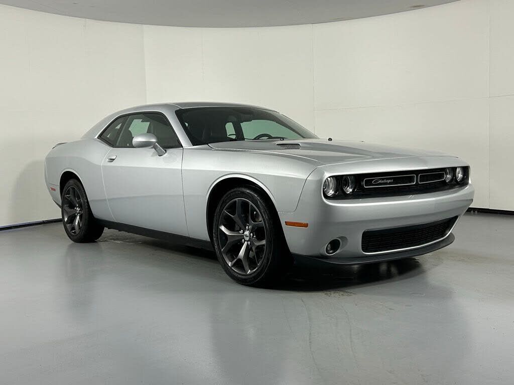 2019 DODGE Challenger
