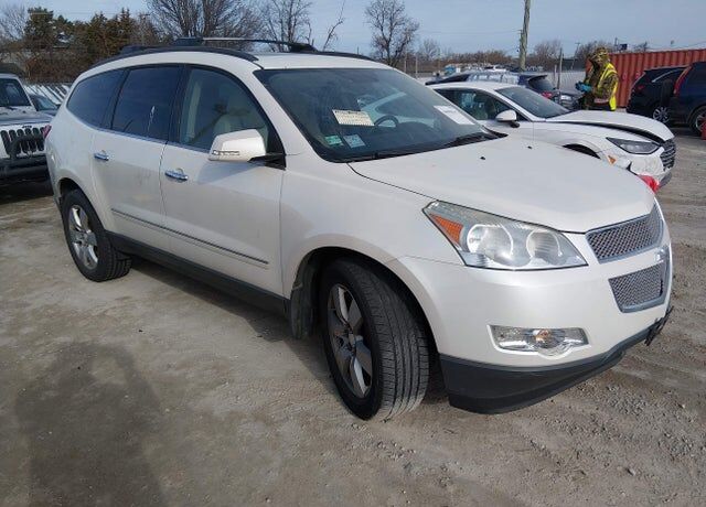 2011 CHEVROLET Traverse