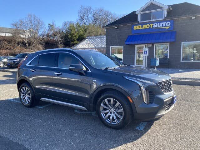 2021 CADILLAC XT4