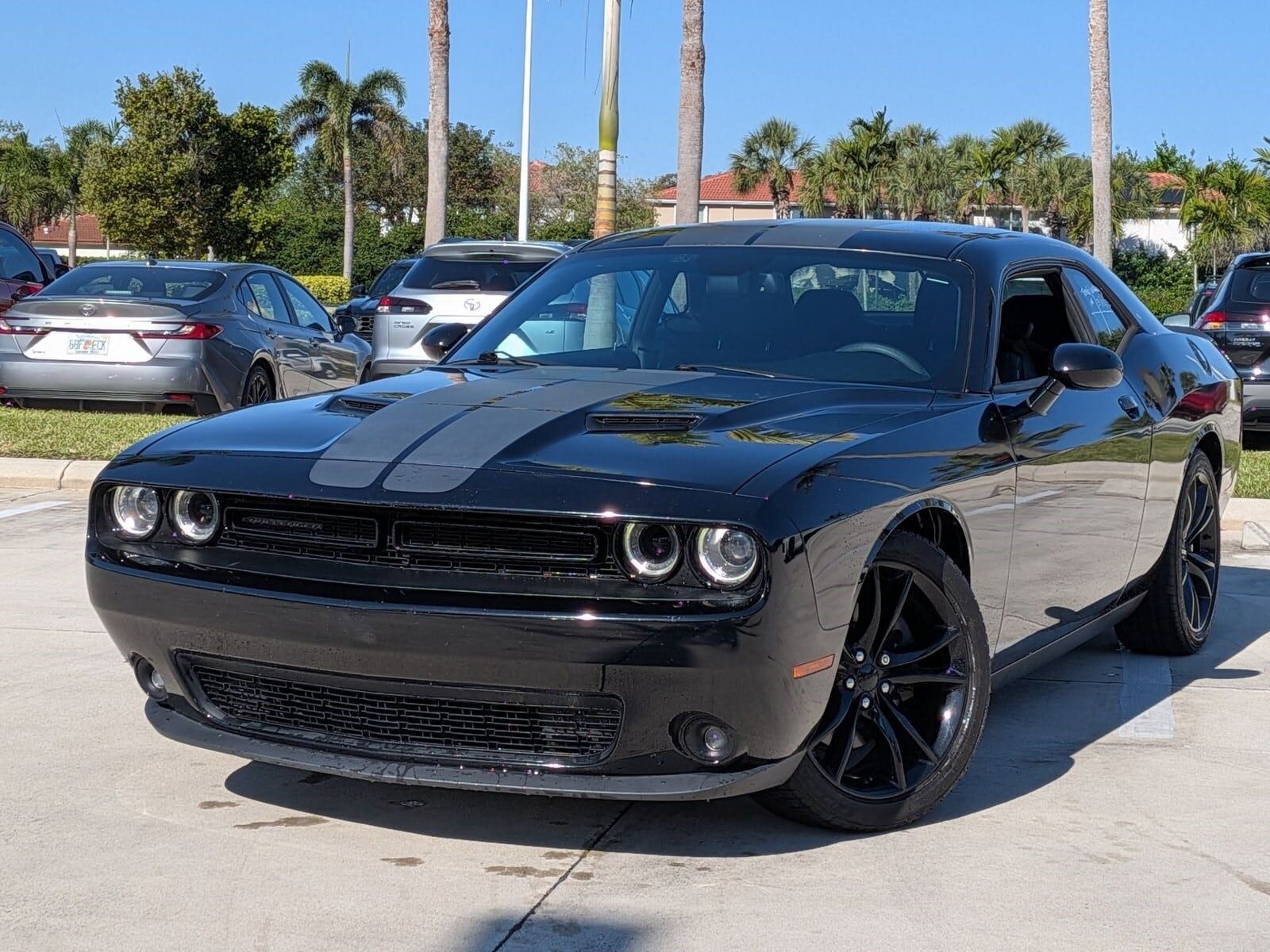 2016 DODGE Challenger