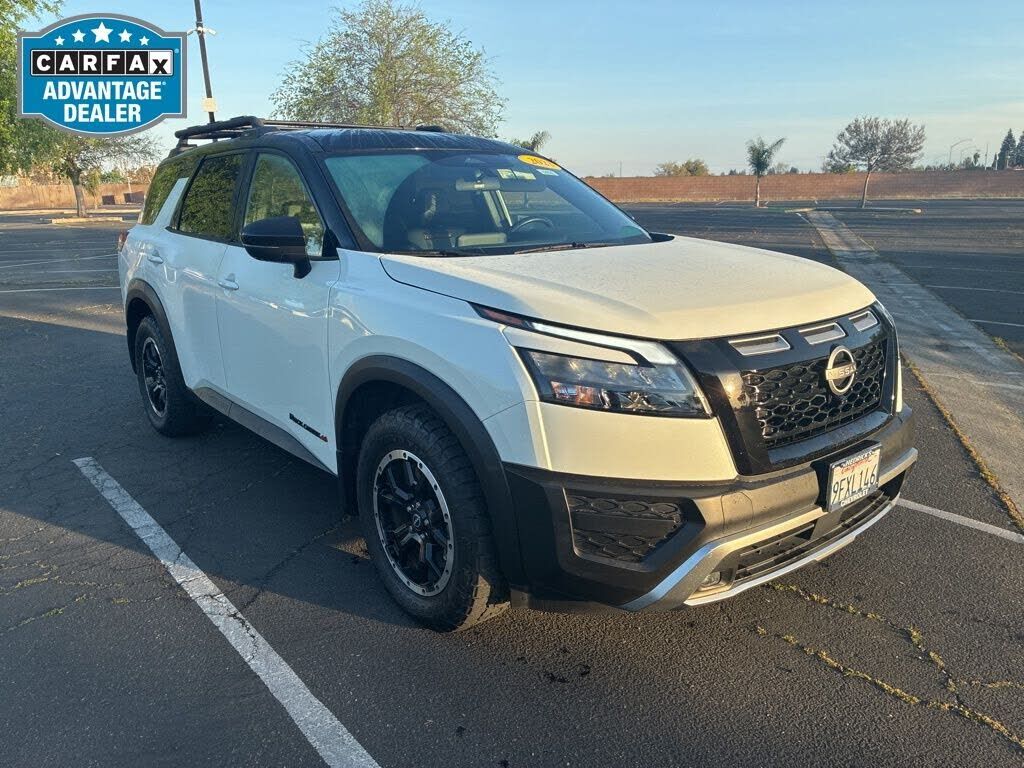 2023 NISSAN Pathfinder