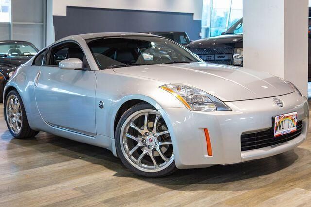 2004 NISSAN 350Z