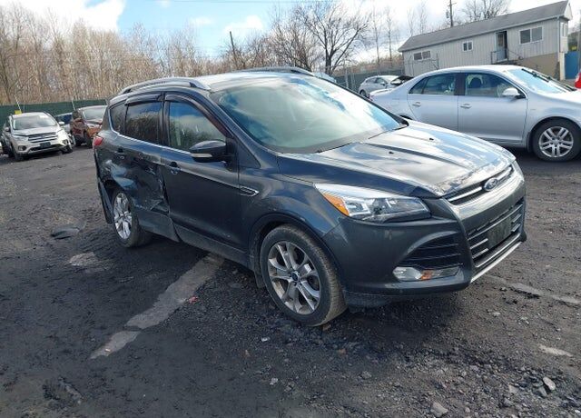 2016 FORD Escape