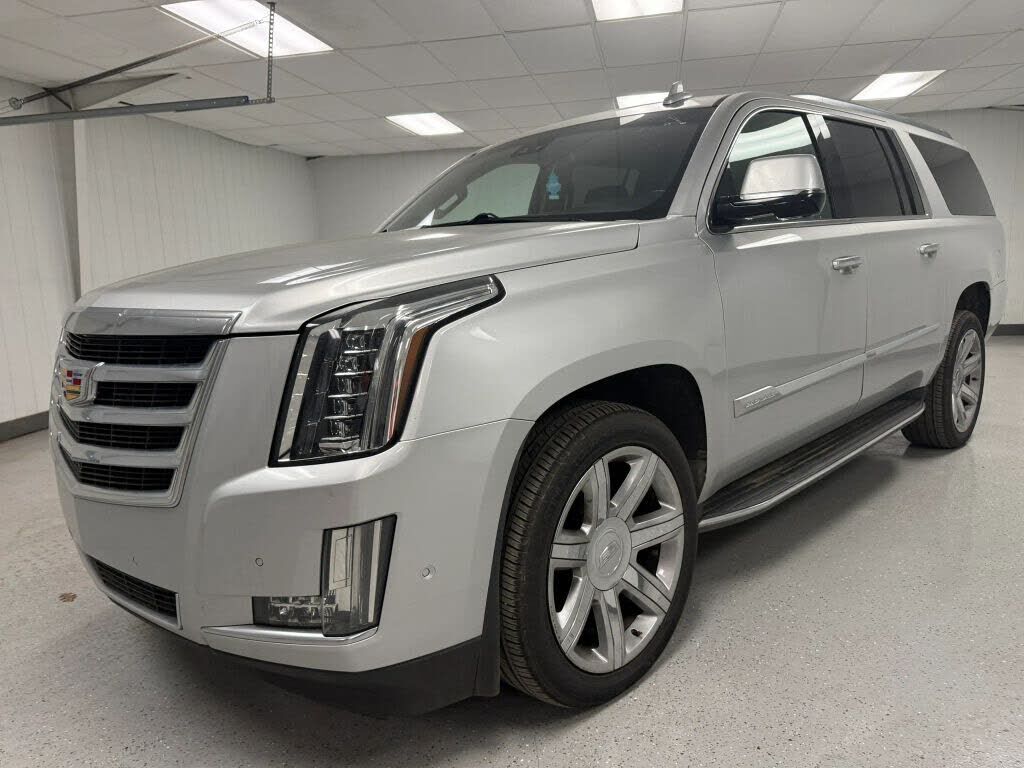 2020 CADILLAC Escalade ESV