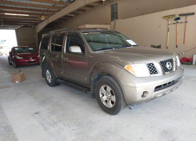 2006 NISSAN Pathfinder