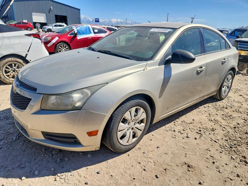 2013 CHEVROLET Cruze