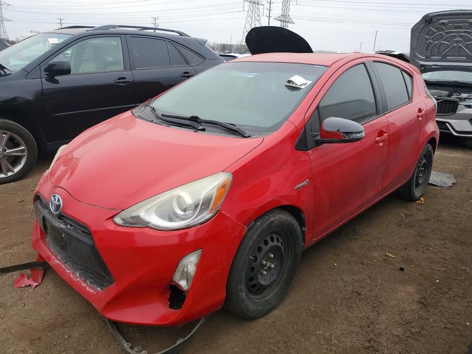 2015 TOYOTA Prius