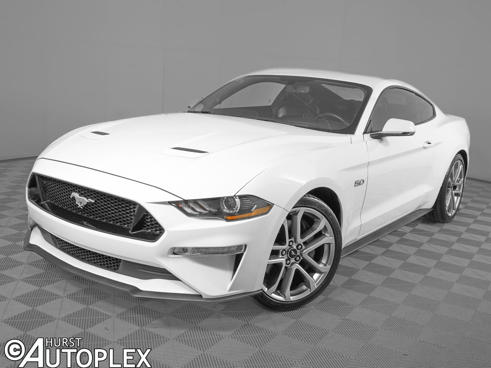 2020 FORD Mustang