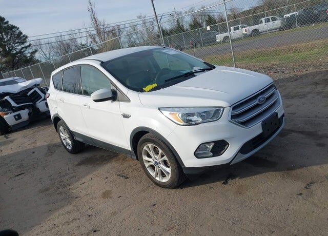2017 FORD Escape