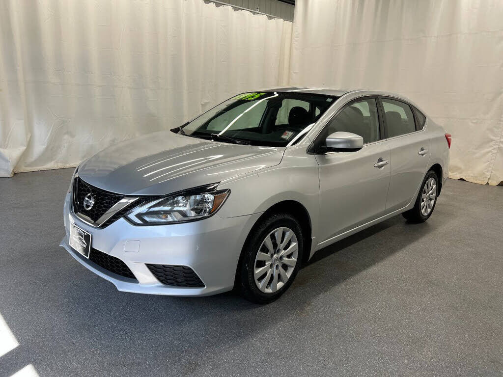 2016 NISSAN Sentra