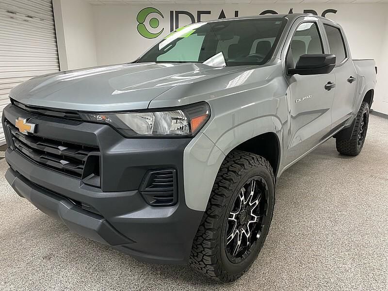 2023 CHEVROLET Colorado