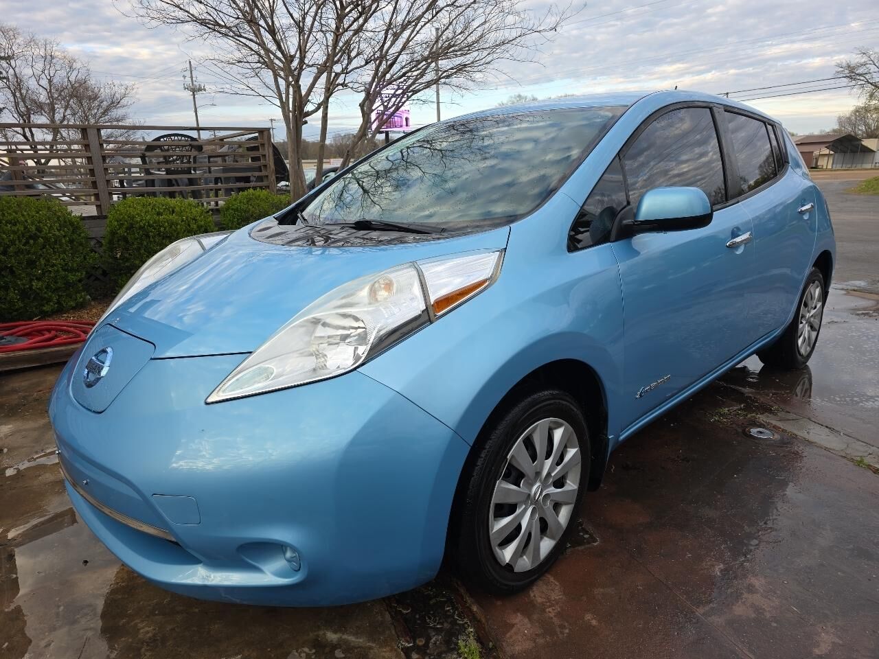 2015 NISSAN Leaf
