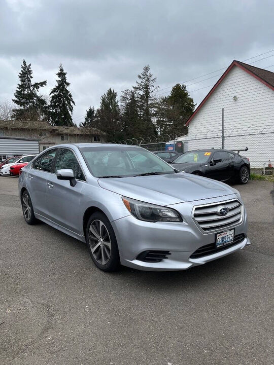 2017 SUBARU Legacy