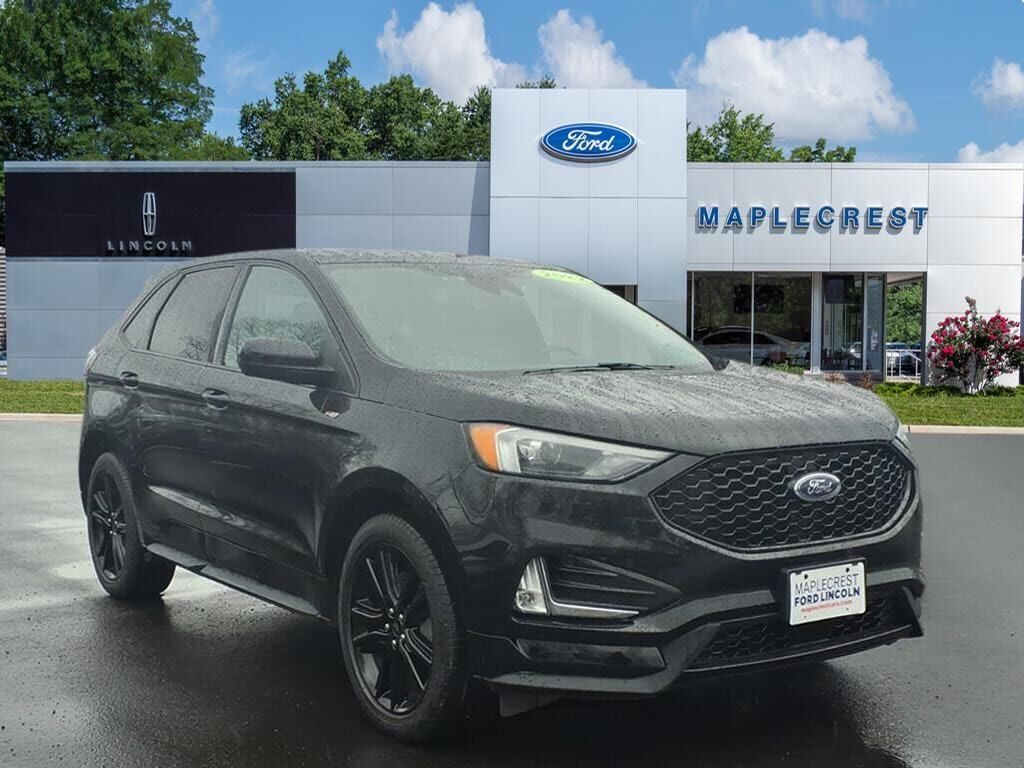 2022 FORD Edge