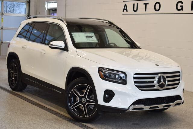 2026 MERCEDES-BENZ GLB-Class