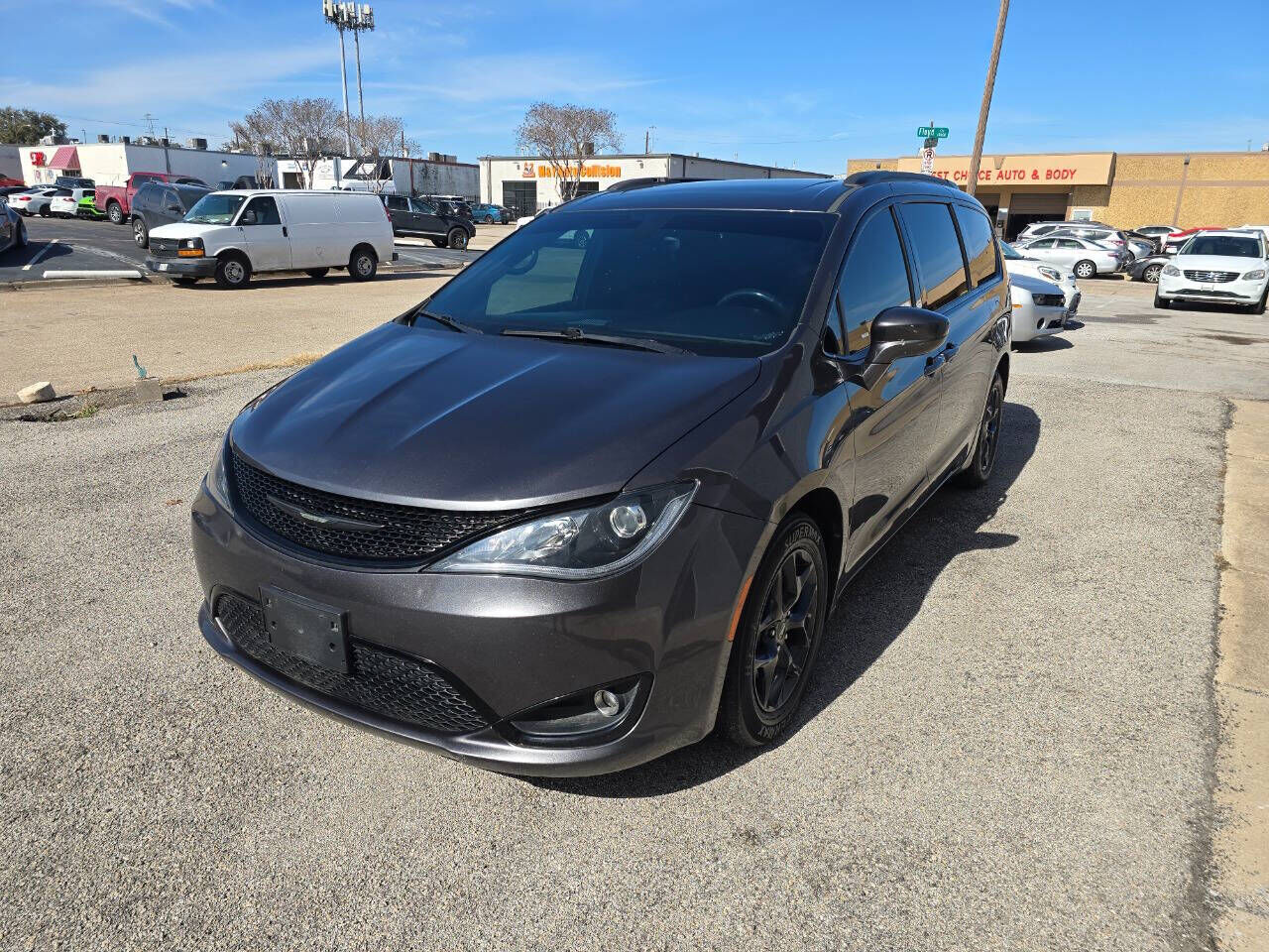 2019 CHRYSLER Pacifica