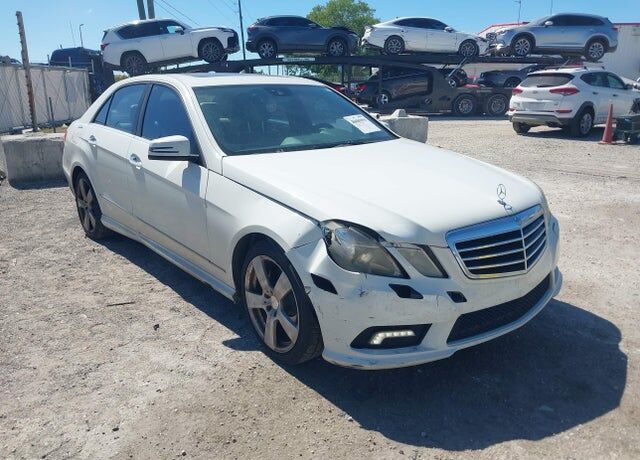 2010 MERCEDES-BENZ E-Class