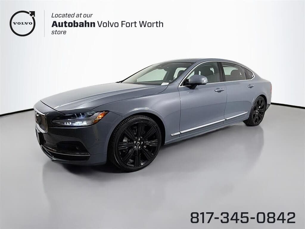 2023 VOLVO S90