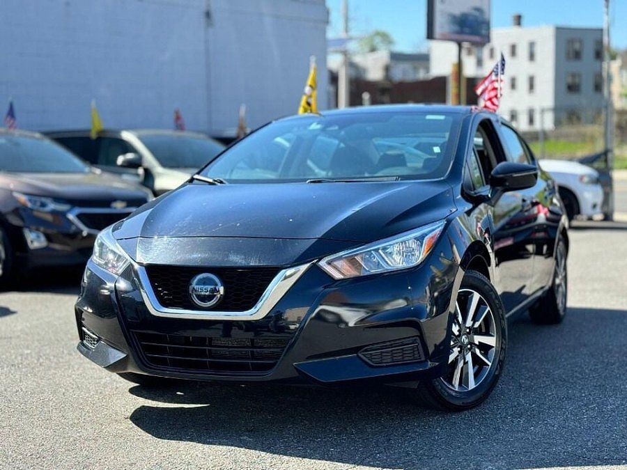 2021 NISSAN Versa
