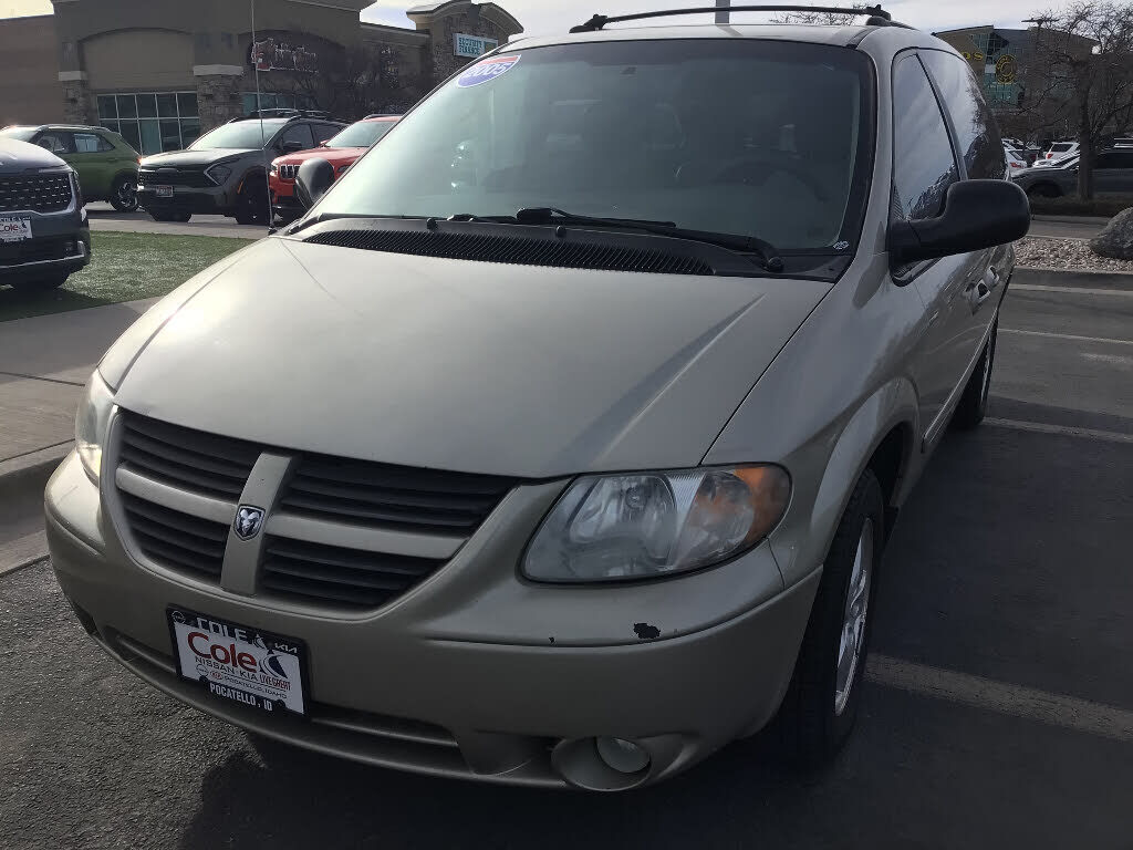 2005 DODGE Caravan