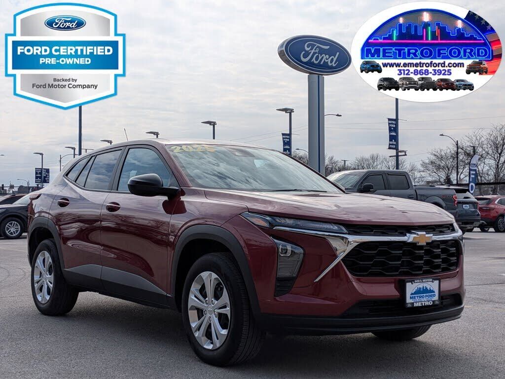 2025 CHEVROLET Trax