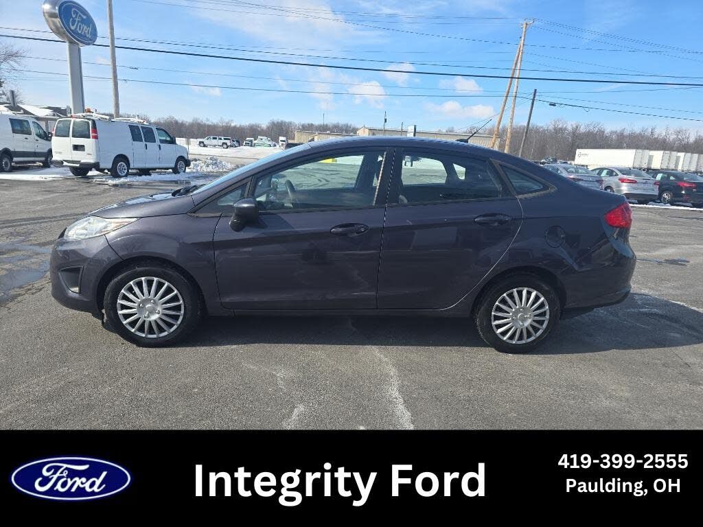 2012 FORD Fiesta