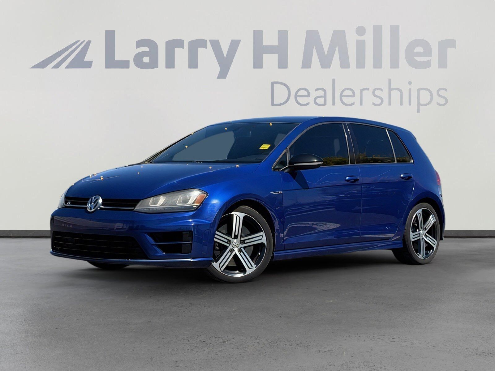2016 VOLKSWAGEN Golf R