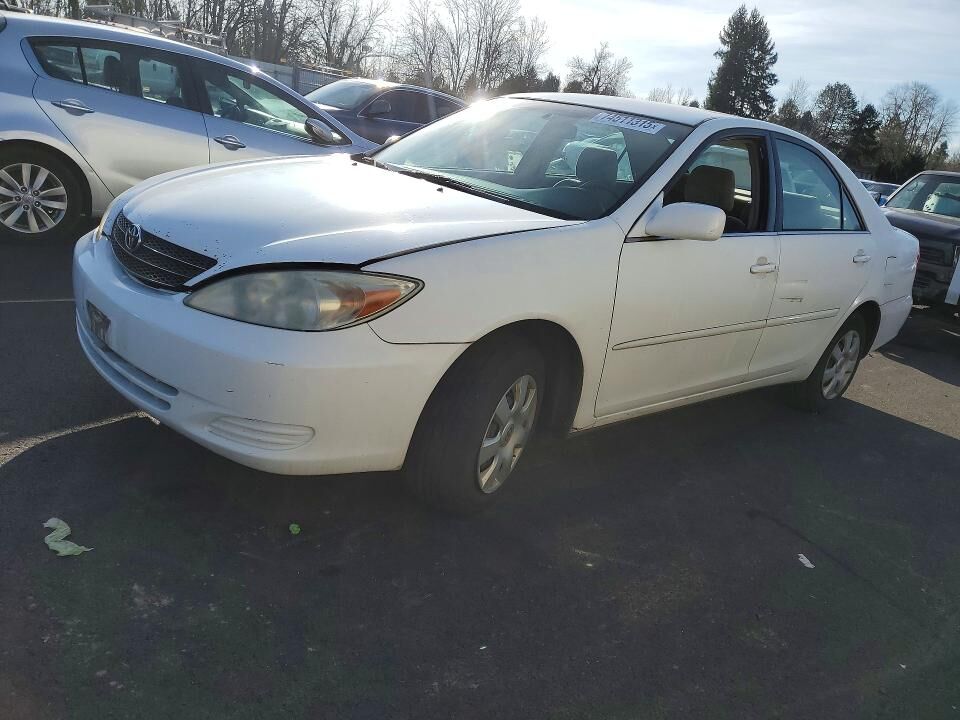 2004 TOYOTA Camry