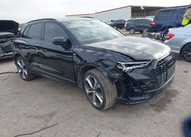 2022 AUDI Q3