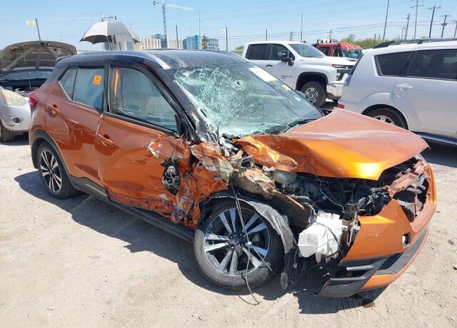 2019 NISSAN Kicks