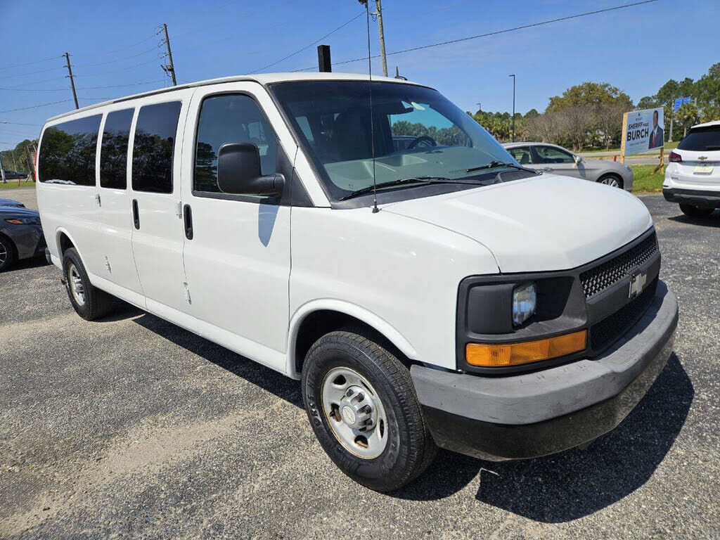 2012 CHEVROLET Express