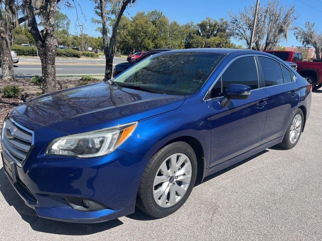 2017 SUBARU Legacy