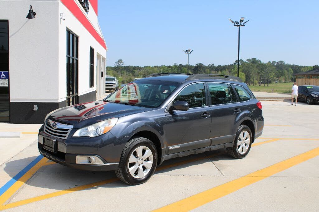 2012 SUBARU Outback