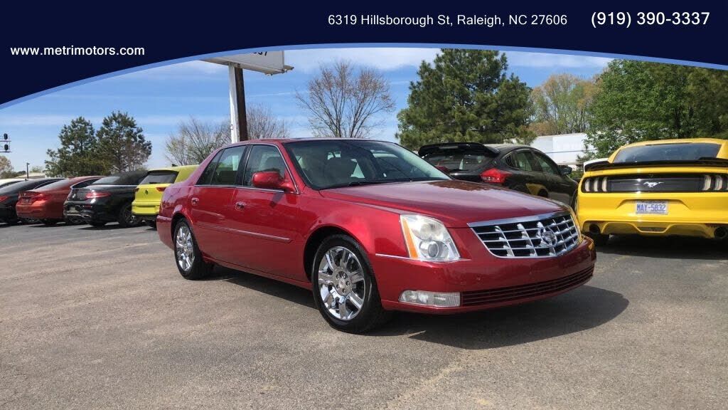 2011 CADILLAC DTS
