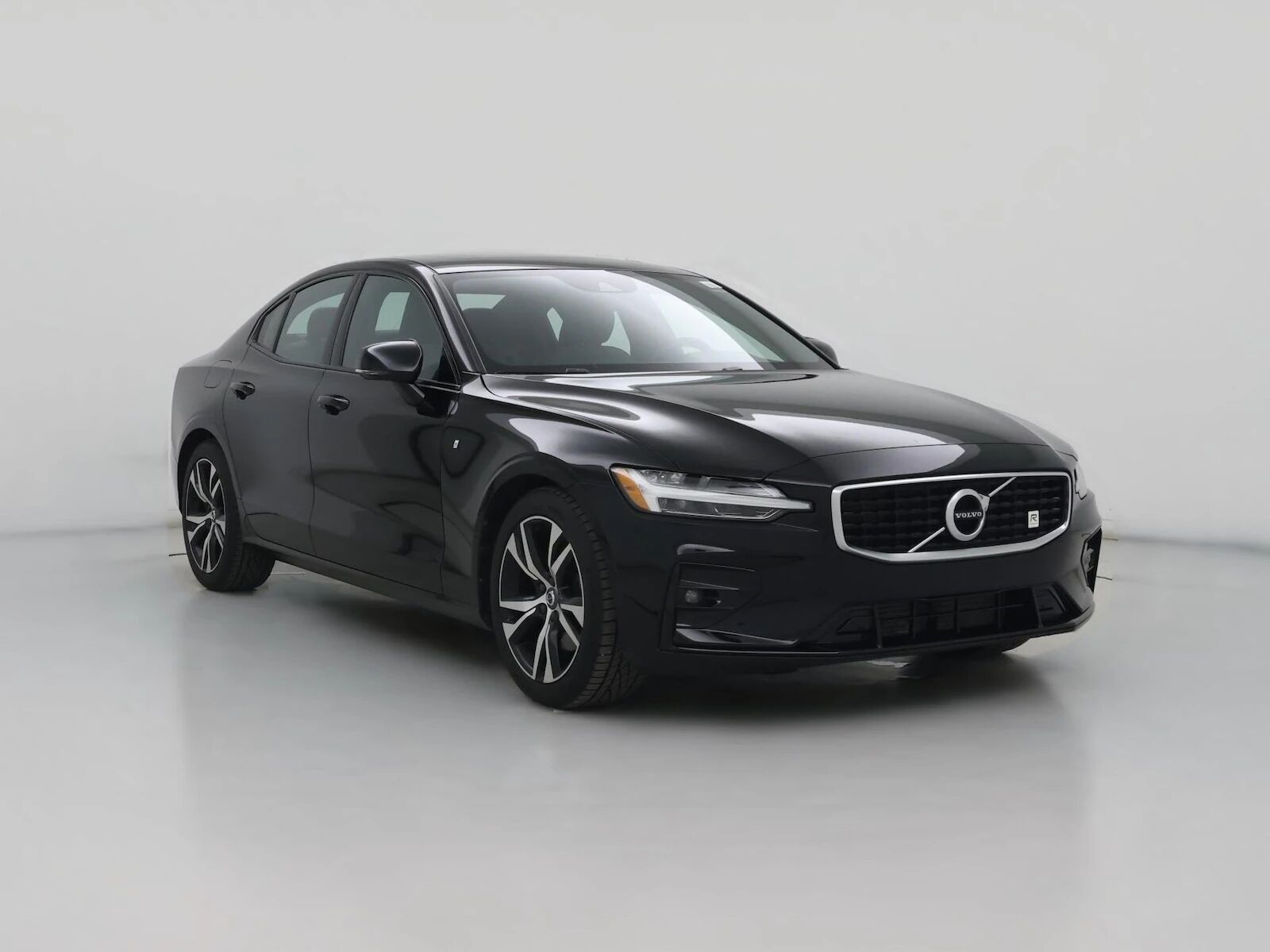2020 VOLVO S60
