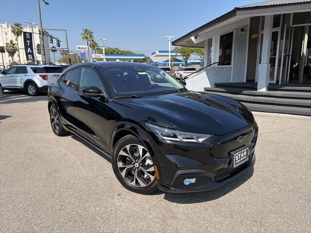 2021 FORD Mach-E