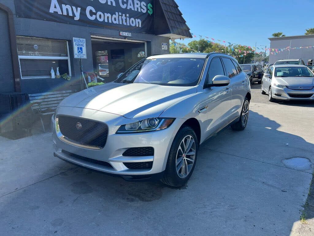 2017 JAGUAR F-Pace