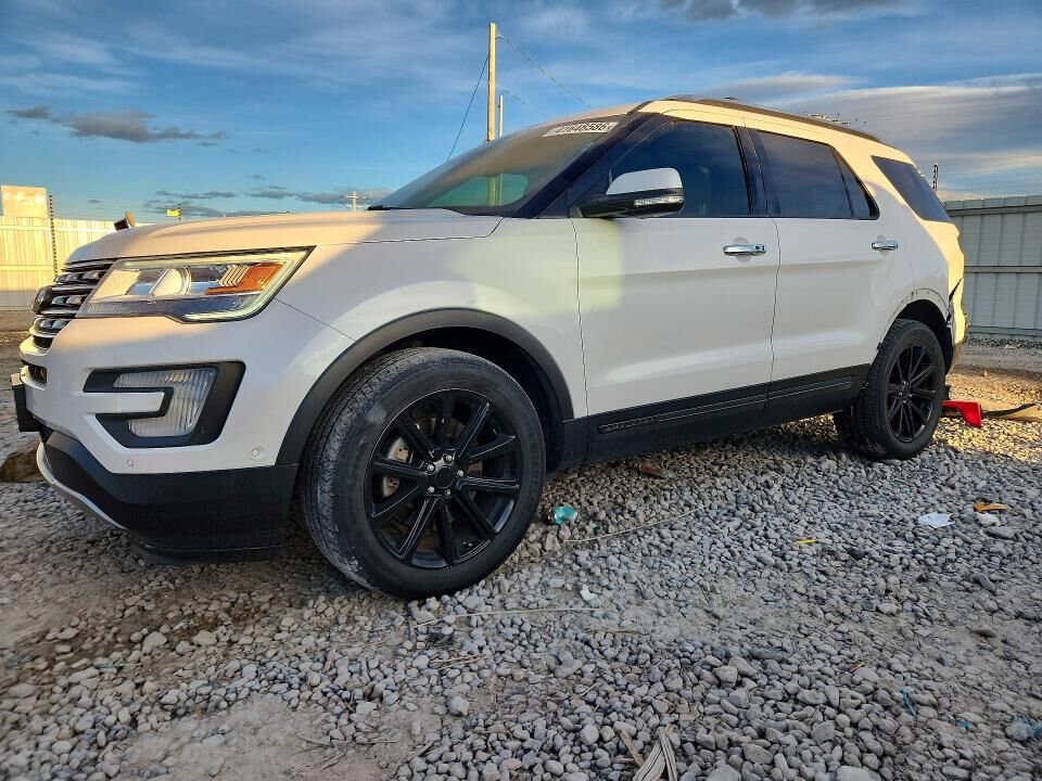 2017 FORD Explorer
