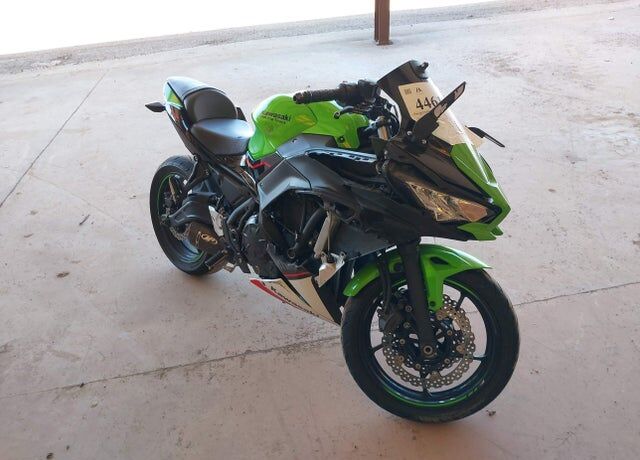 2022 KAWASAKI Ninja