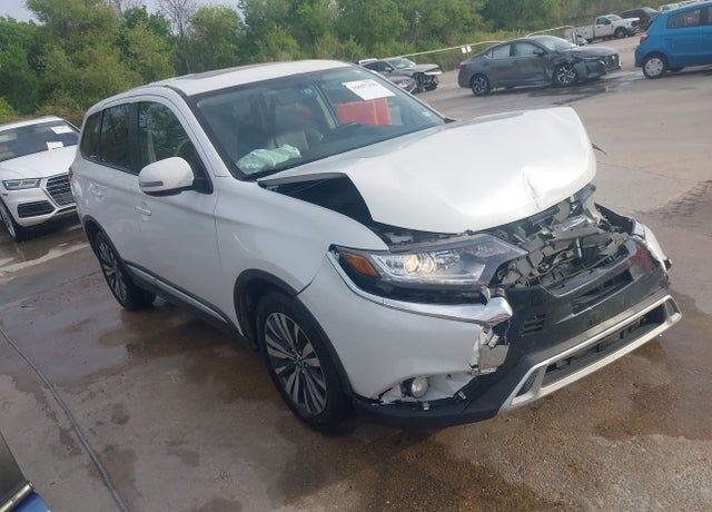 2019 MITSUBISHI Outlander