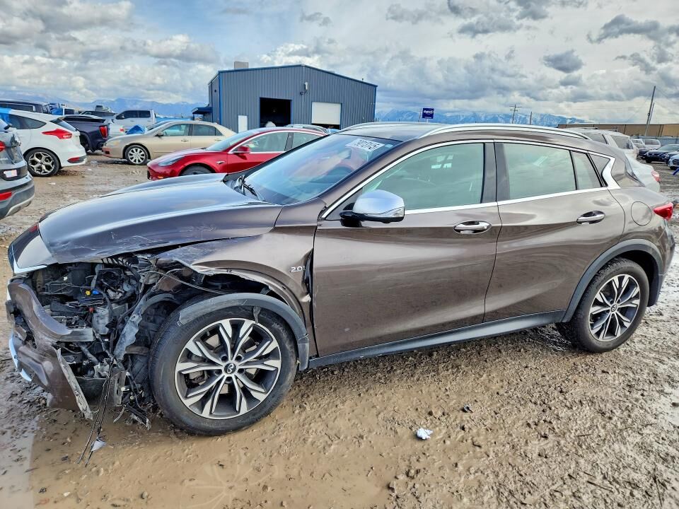 2019 INFINITI QX30