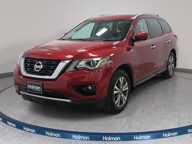2017 NISSAN Pathfinder