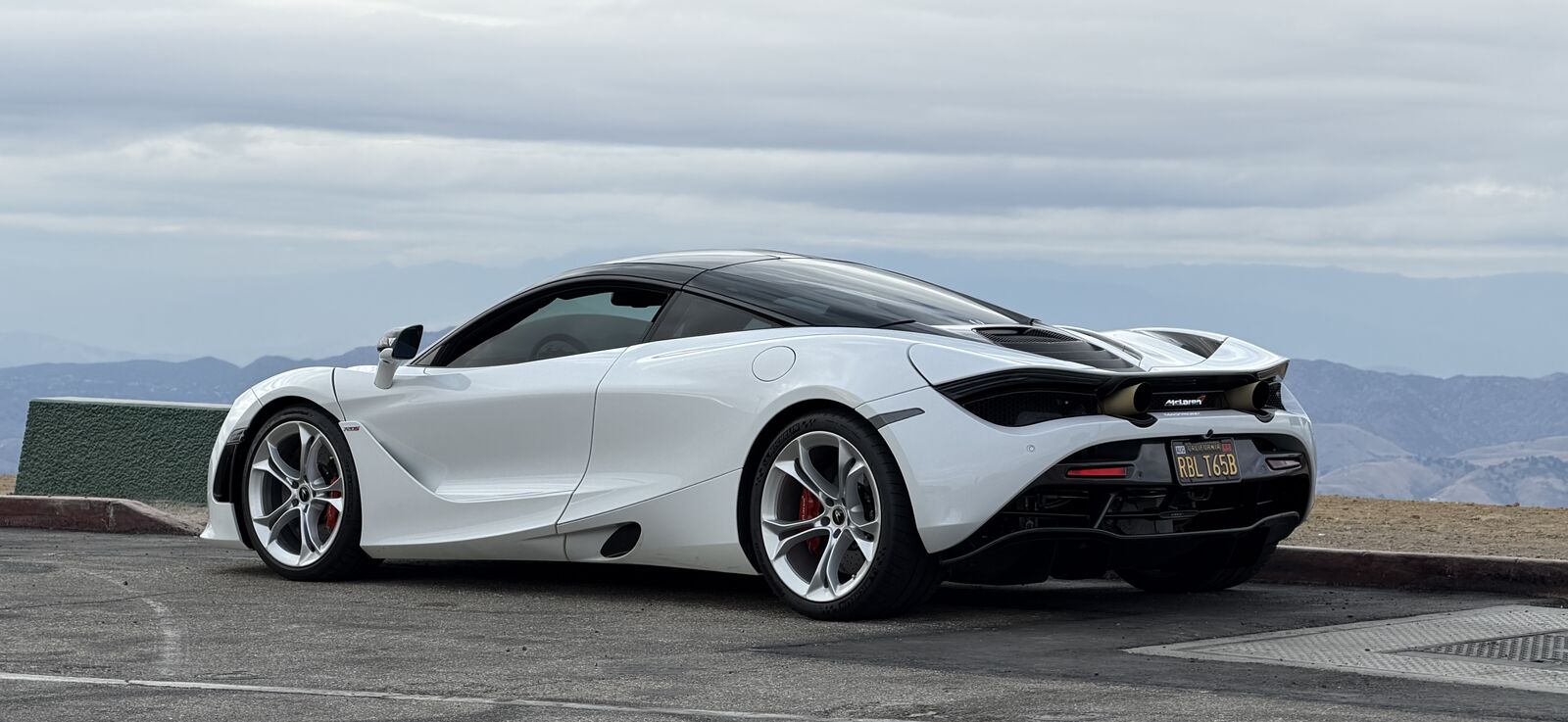2020 MCLAREN 720S