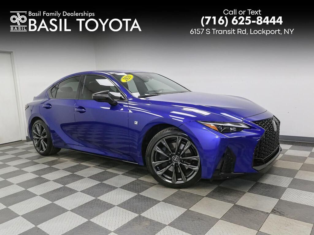 2025 LEXUS IS