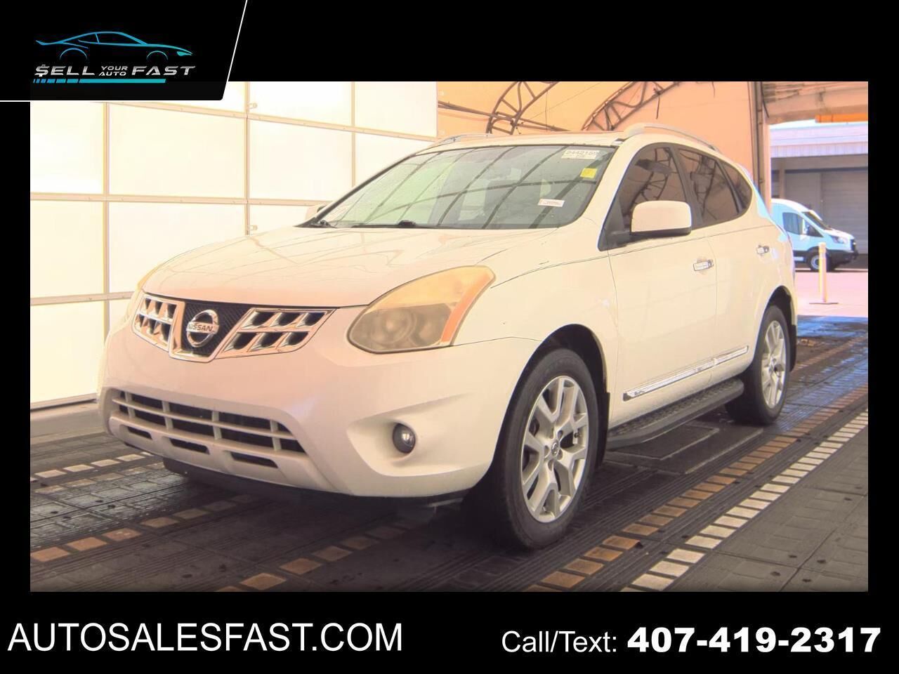 2011 NISSAN Rogue