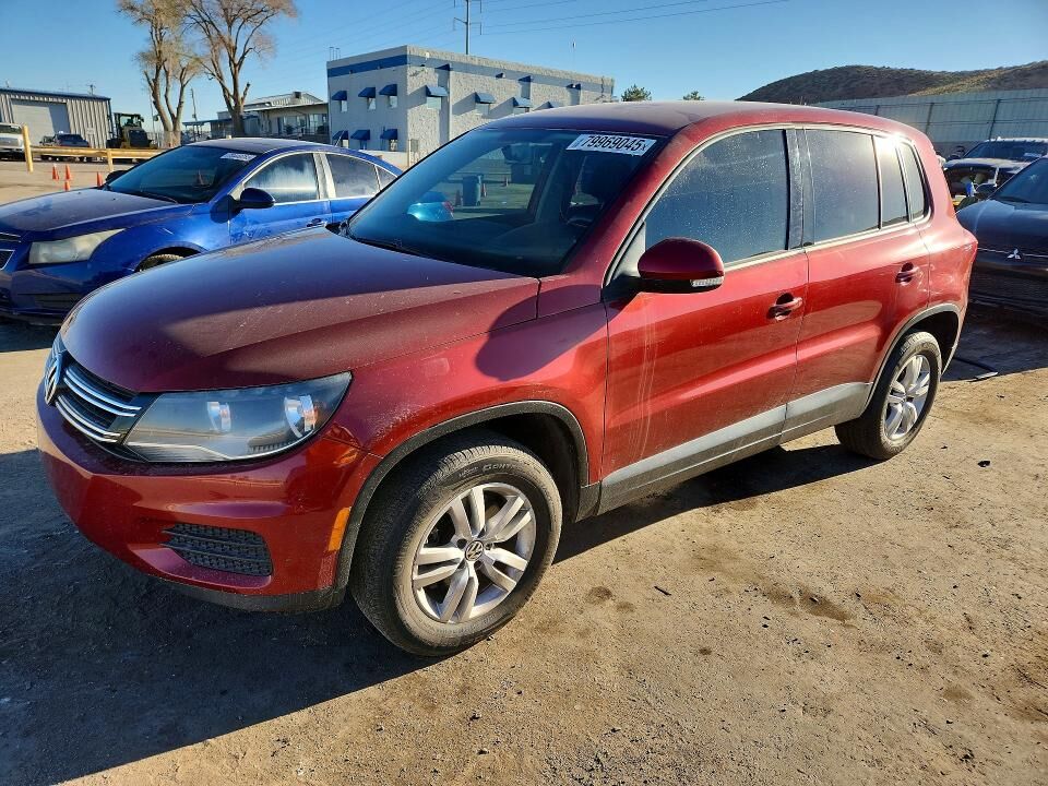 2013 VOLKSWAGEN Tiguan
