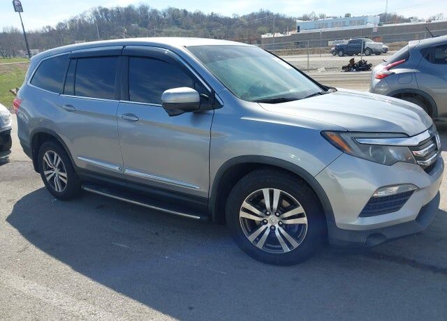 2016 HONDA Pilot