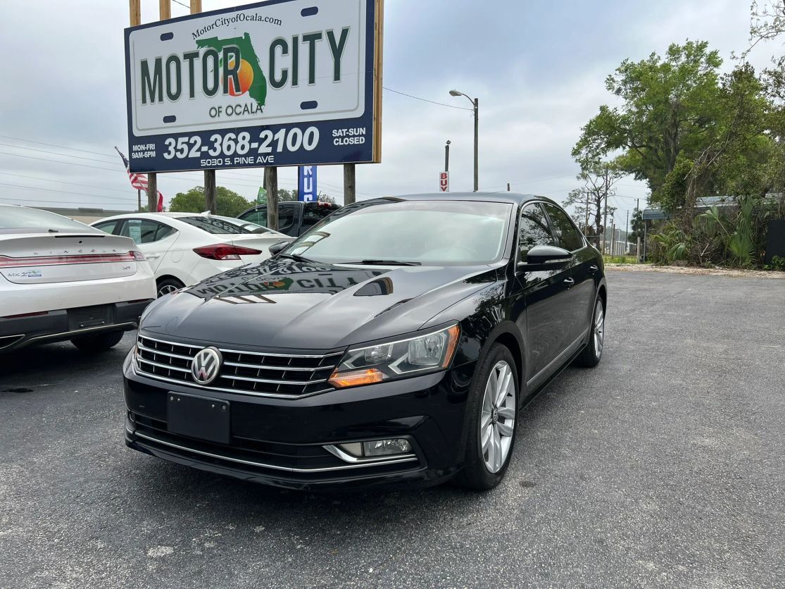 2016 VOLKSWAGEN Passat
