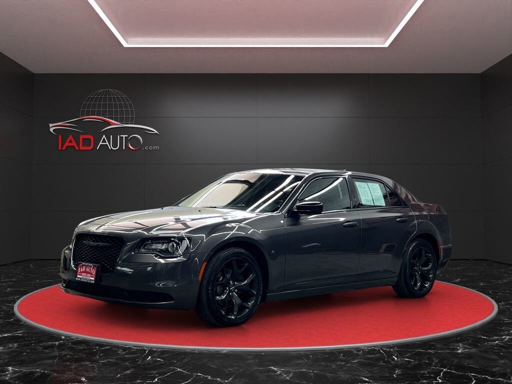 2021 CHRYSLER 300