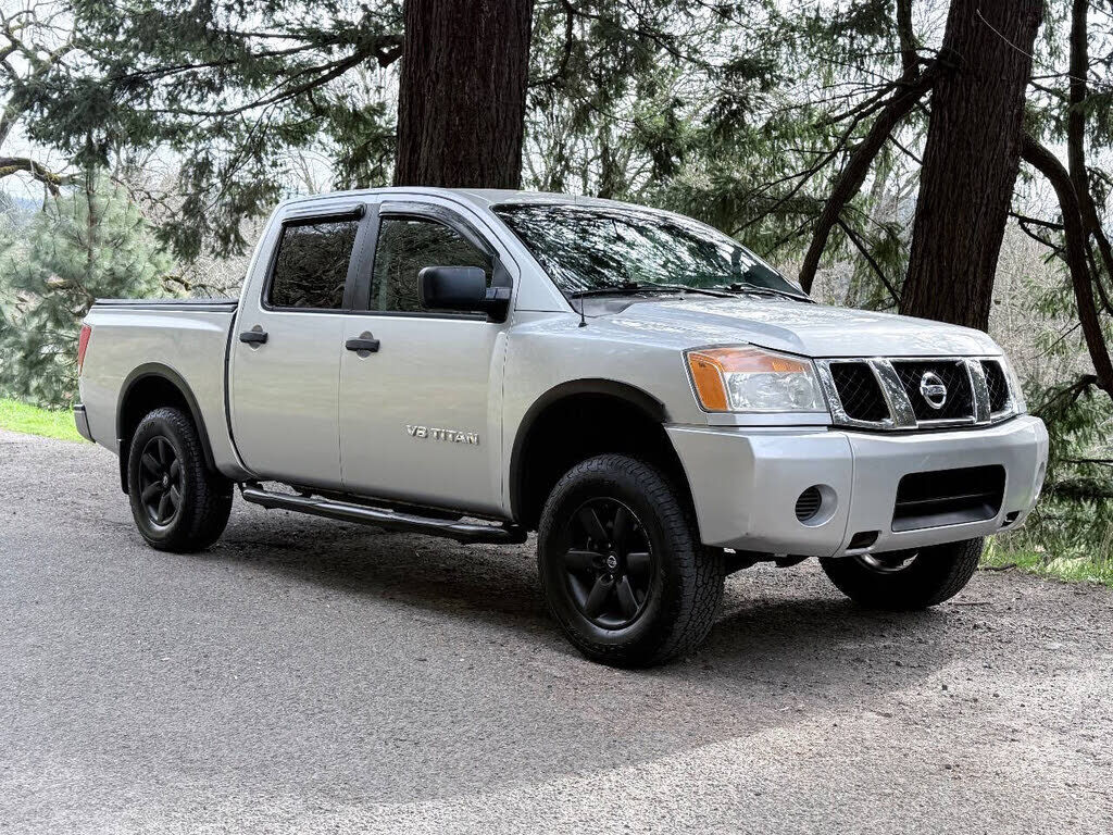 2009 NISSAN Titan